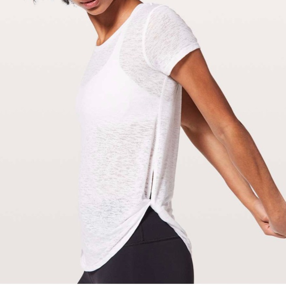 Lululemon Size 8/10 Round Two Tee Burnout Short Sleeve White Twisted Sides